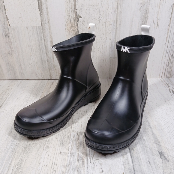 Michael Kors Black Mac PVC Rain Ankle Bootie #1352 - Picture 2 of 12